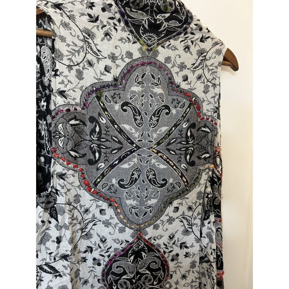 Soft Surroundings Fringe Duster Vest Black White Paisley Boho Festival Kimono - Picture 4 of 10